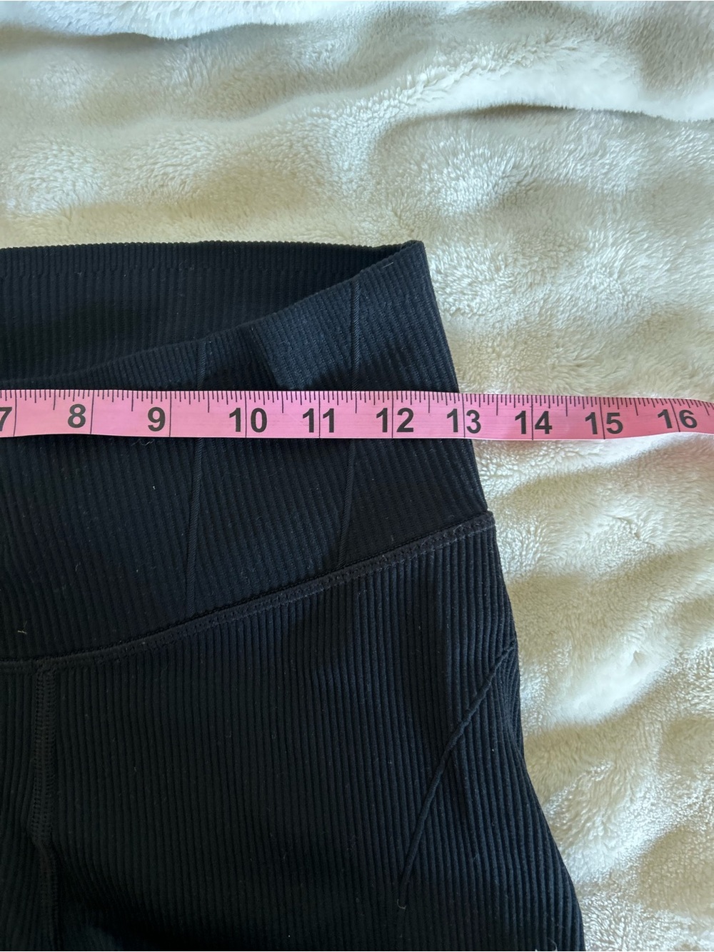 Offline by Aerie Bike Shorts - Picture 10 of 11
